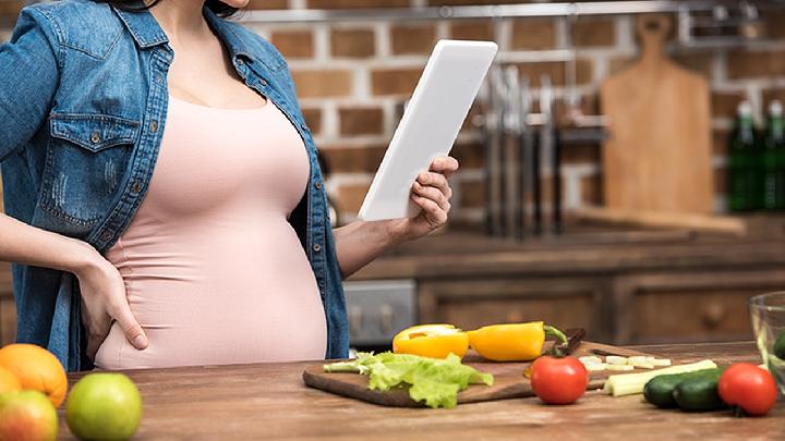 怎么用食盐护理肌肤 用食盐护肤的方法